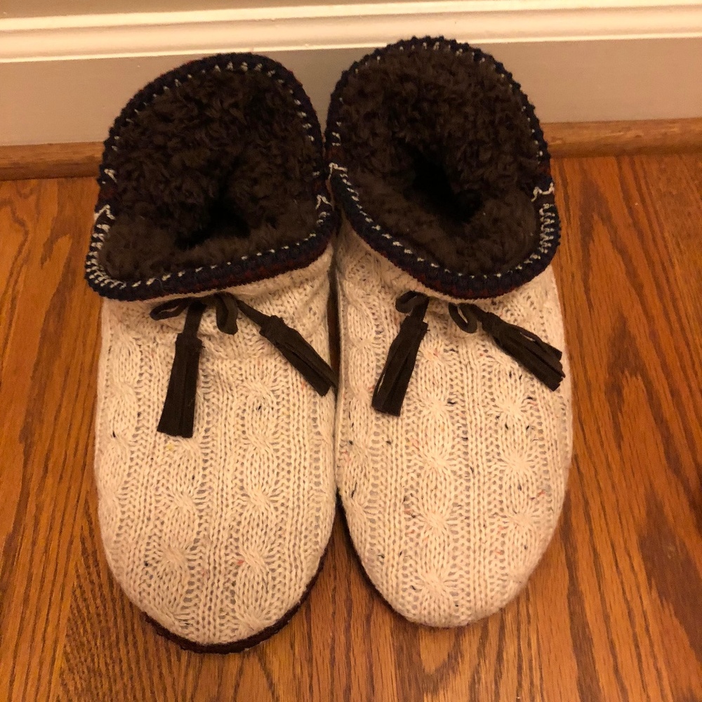 Muk Luk ivory slippers